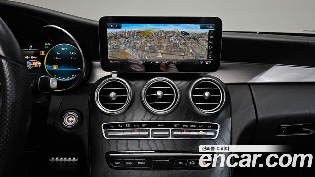 Mercedes-Benz C-Class C200 Coupe