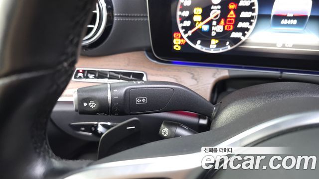 Mercedes-Benz E-Class E300 Exclusive