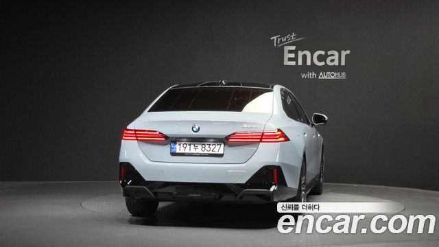 BMW 5-Series 523d M Sport