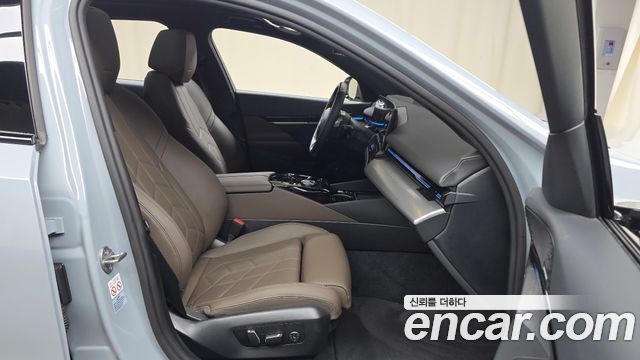 BMW 5-Series 523d M Sport