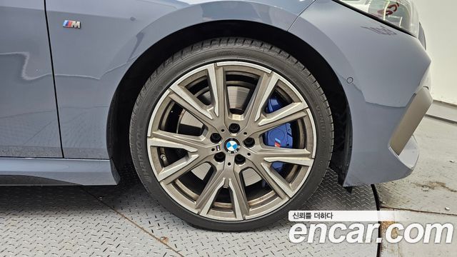 BMW 2-Series M235i xDrive