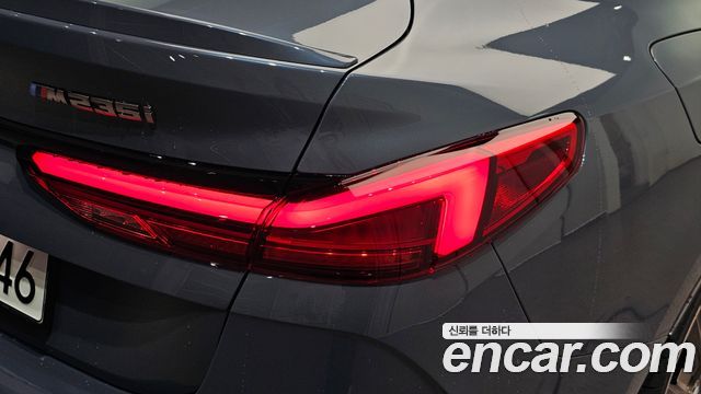 BMW 2-Series M235i xDrive