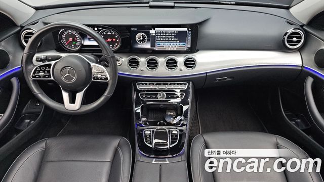 Mercedes-Benz E-Class E300 Avantgarde