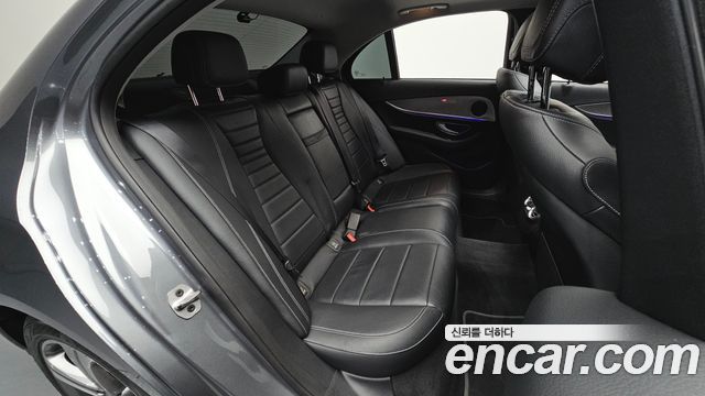 Mercedes-Benz E-Class E300 Avantgarde
