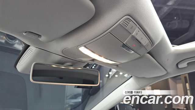 Mercedes-Benz E-Class E300 Avantgarde