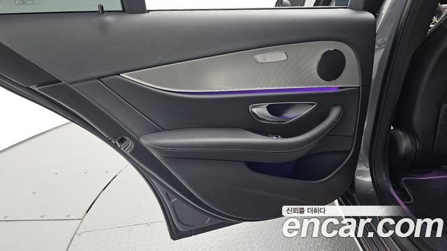 Mercedes-Benz E-Class E300 Avantgarde