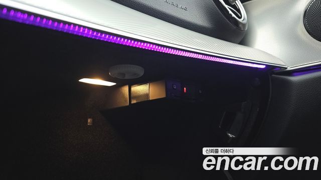 Mercedes-Benz E-Class E300 Avantgarde