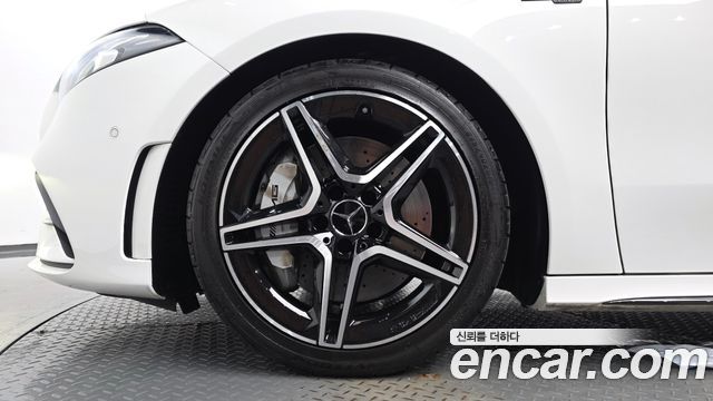 Mercedes-Benz A-Class AMG A35 4MATIC Sedan
