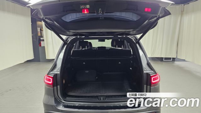 Mercedes-Benz EQB EQB300 4MATIC AMG Line