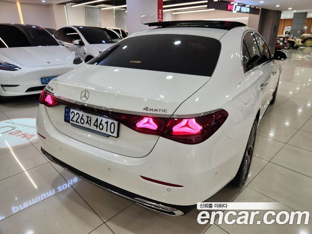 Mercedes-Benz E-Class E220d 4MATIC Exclusive