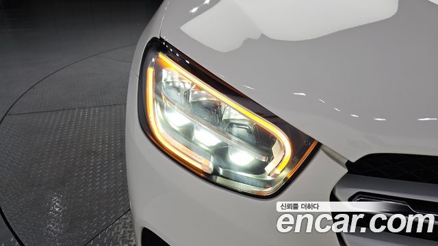 Mercedes-Benz GLC-Class GLC300e 4MATIC