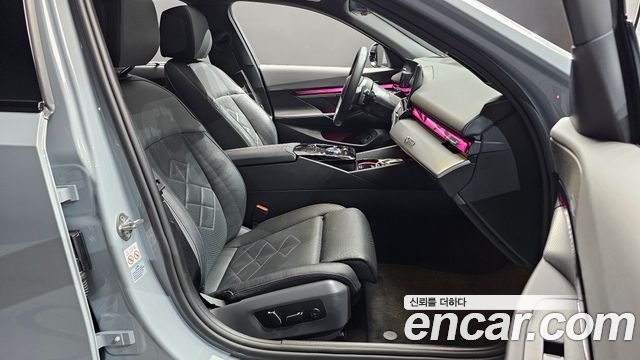 BMW 5-Series 530i xDrive M Sport