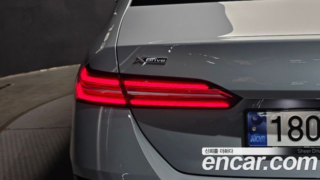BMW 5-Series 530i xDrive M Sport
