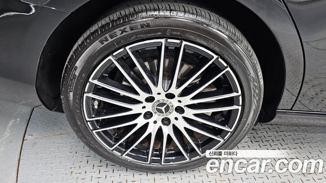 Mercedes-Benz C-Class C200 Avantgarde