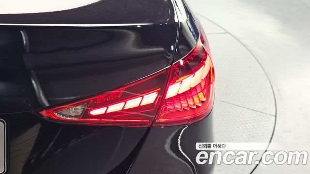 Mercedes-Benz C-Class C200 Avantgarde