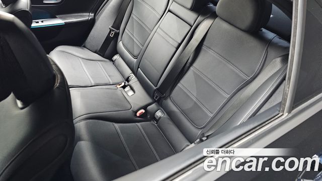 Mercedes-Benz C-Class C200 Avantgarde