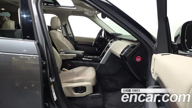 Land Rover Discovery 3.0 SD6 HSE