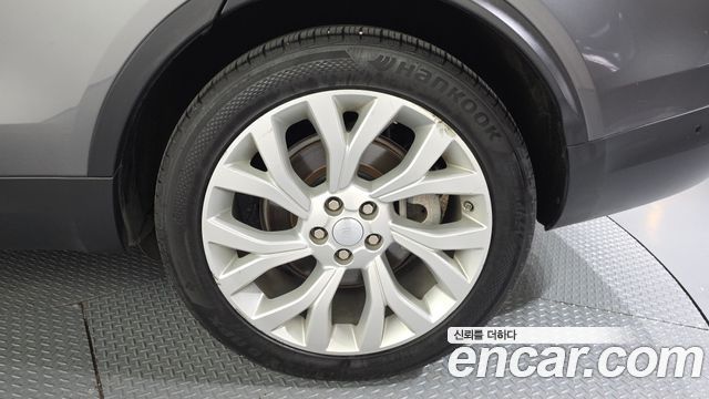 Land Rover Discovery 3.0 SD6 HSE