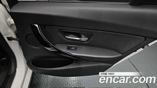 BMW 3-Series 320d