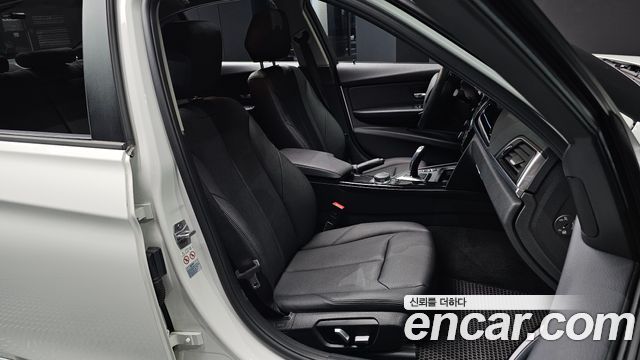 BMW 3-Series 320d