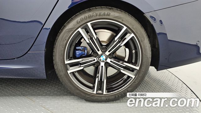 BMW 3-Series 320i M Sport