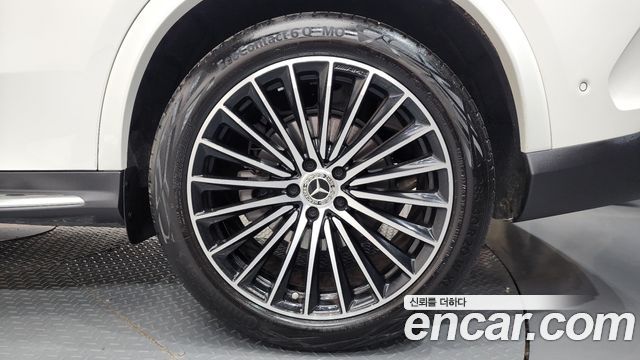 Mercedes-Benz GLC-Class GLC300 4MATIC Coupe