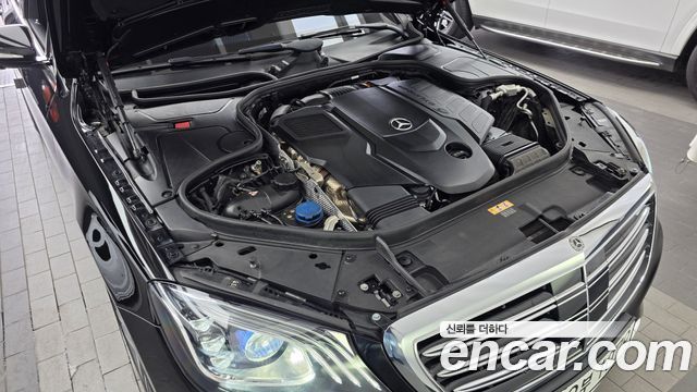 Mercedes-Benz S-Class S350 d 4MATIC AMG Line