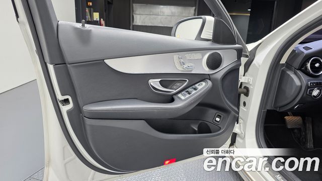 Mercedes-Benz C-Class C220 d Avantgarde
