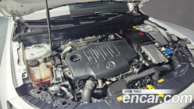 Mercedes-Benz GLB-Class GLB200 d