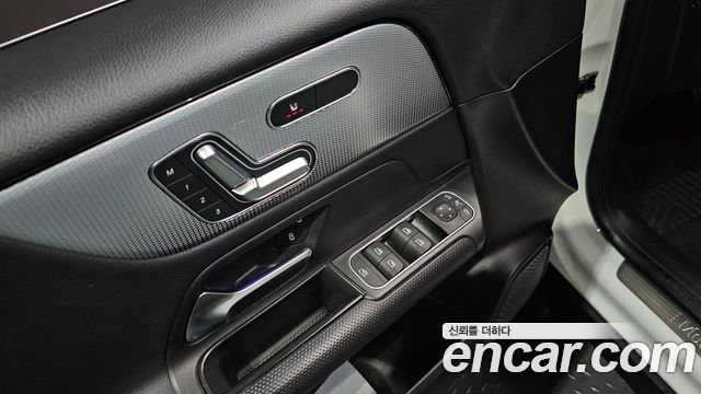 Mercedes-Benz GLB-Class GLB200 d