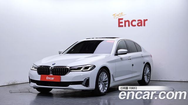 BMW 5-Series 530i Luxury