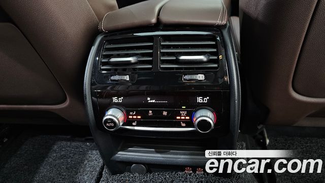 BMW 5-Series 530i Luxury