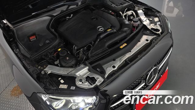 Mercedes-Benz E-Class E350 4MATIC AMG Line