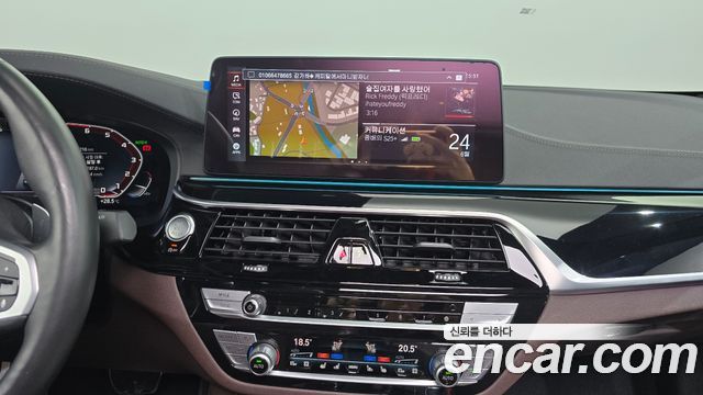 BMW 5-Series M550i xDrive
