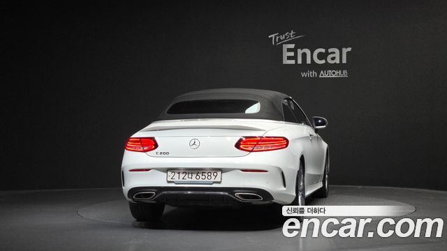 Mercedes-Benz C-Class C200 Cabriolet