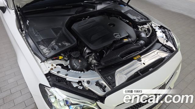 Mercedes-Benz C-Class C200 Cabriolet