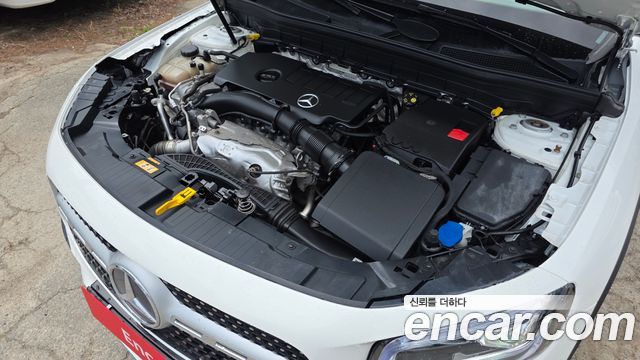 Mercedes-Benz GLB-Class GLB250 4MATIC