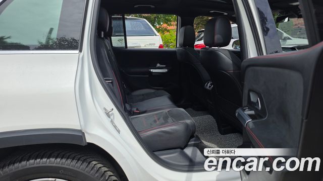 Mercedes-Benz GLB-Class GLB250 4MATIC