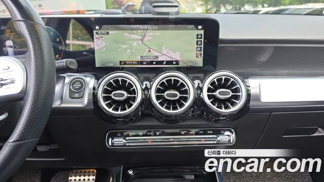 Mercedes-Benz GLB-Class GLB250 4MATIC