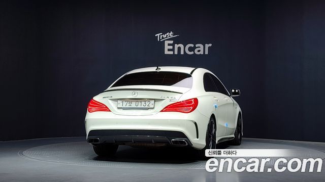Mercedes-Benz CLA-Class CLA45 AMG 4MATIC