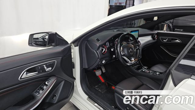 Mercedes-Benz CLA-Class CLA45 AMG 4MATIC