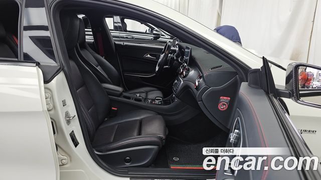 Mercedes-Benz CLA-Class CLA45 AMG 4MATIC