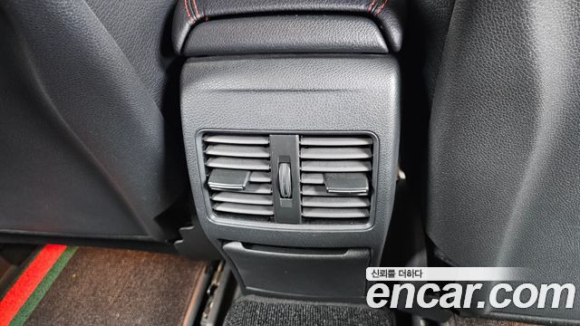 Mercedes-Benz CLA-Class CLA45 AMG 4MATIC
