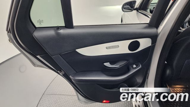 Mercedes-Benz GLC-Class GLC350e 4MATIC Premium