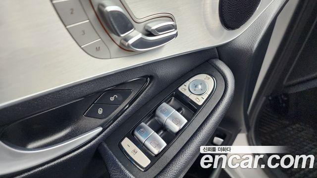 Mercedes-Benz GLC-Class GLC350e 4MATIC Premium