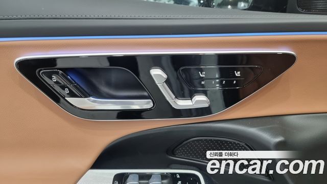 Mercedes-Benz E-Class E200 Avantgarde