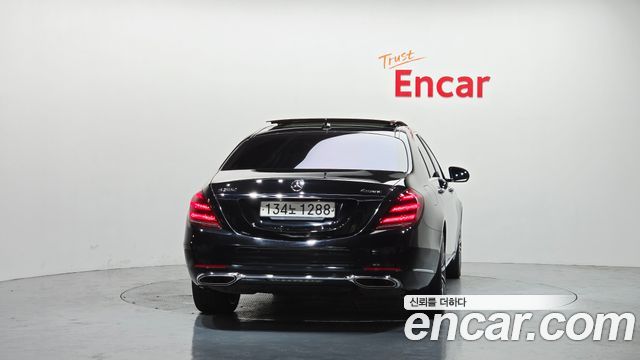 Mercedes-Benz S-Class S560L 4MATIC