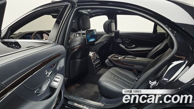 Mercedes-Benz S-Class S560L 4MATIC
