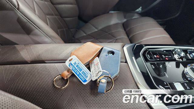 BMW 7-Series 740i sDrive M Sport