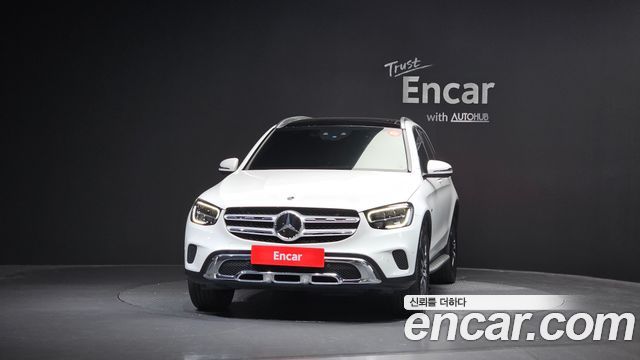 Mercedes-Benz GLC-Class GLC300e 4MATIC